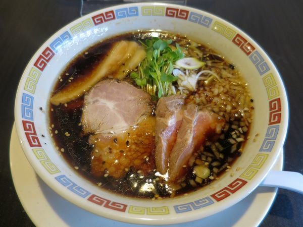 「中華そば ７００円」@手打ちラーメン まるめしあんの写真