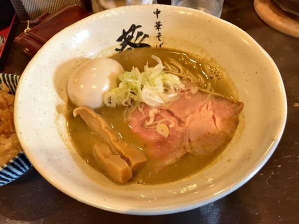 「真ウニトラソウル＋味玉」@濃厚煮干らーめん 川むらの写真