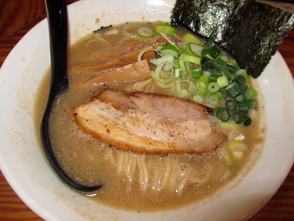 「らーめん　680円」@富士らーめんの写真