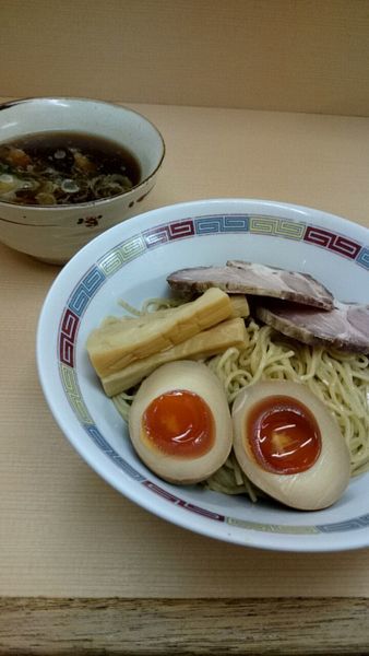 「つけ麺（小盛り）（７８０円）＋特製トッピング（２００円）」@煮干鰮らーめん 圓の写真