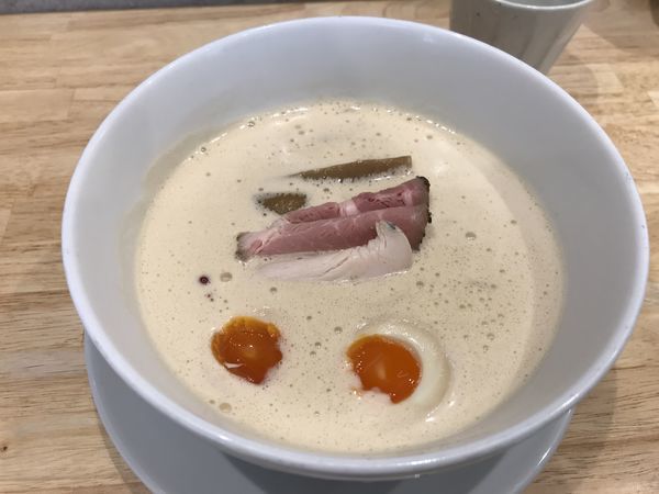 「伊勢海老らぁめん」@麺家 獅子丸の写真