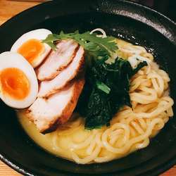 こってり塩ラーメン