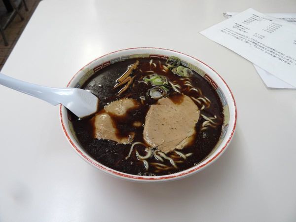 「ラーメン(しょうゆ・こってり 大盛) 750+100円」@ラーメン 蜂屋 5条創業店の写真