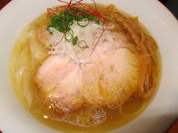 「ワンタン塩ラーメン　1,000円」@ラーメン屋 トイ・ボックスの写真