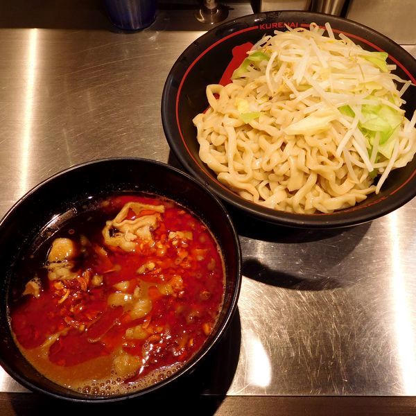 「紅つけ麺KURO(マー油)（880円）」@麺創研 紅 府中の写真