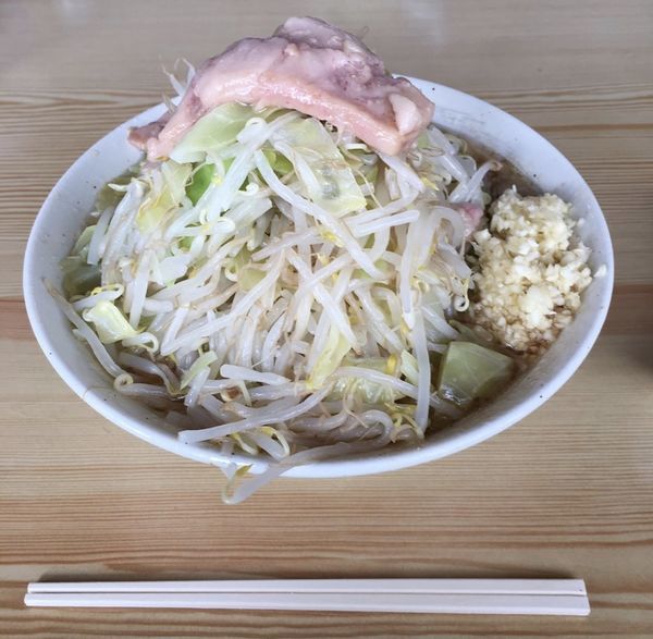 「ラーメンヤサイマシ」@ラーメン 滋悟郎の写真