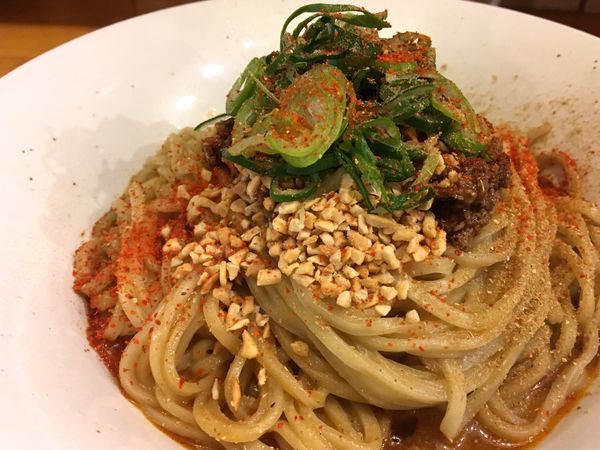 「冷酒 特別純米伯楽星 ＋ 汁なし担々麺」@麺庵ちとせの写真