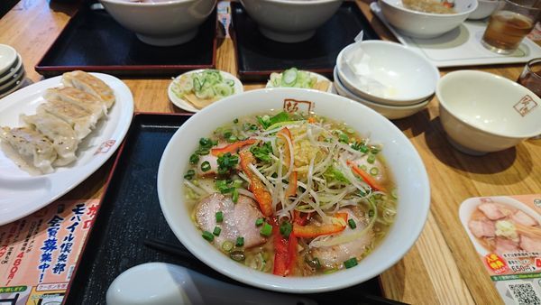 「とろーりスープのたっぷり野菜ラーメン」@喜多方ラーメン 坂内 石川町店の写真