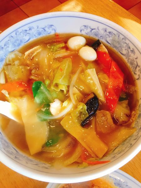 「うまにラーメン0.5玉」@ぎょうざの満洲 前橋南モール店の写真