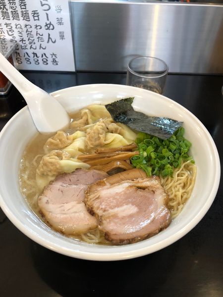 「雲呑麺」@らーめん 茂木の写真