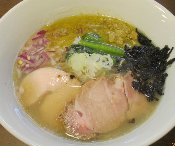 「貝節潮そば　800円」@CLAM＆BONITO貝節麺RAIKの写真