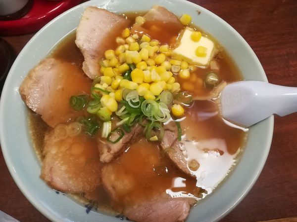 「チャーシュー麺(しょうゆ)+バター」@梅光軒 名古屋店の写真