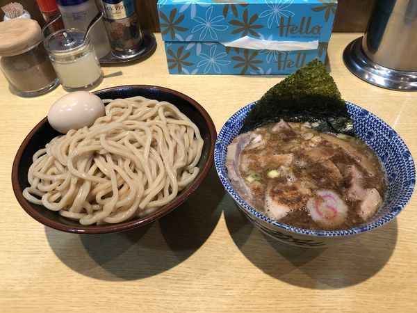 「つけ半チャーシュー+ビール アサヒ」@くり山の写真