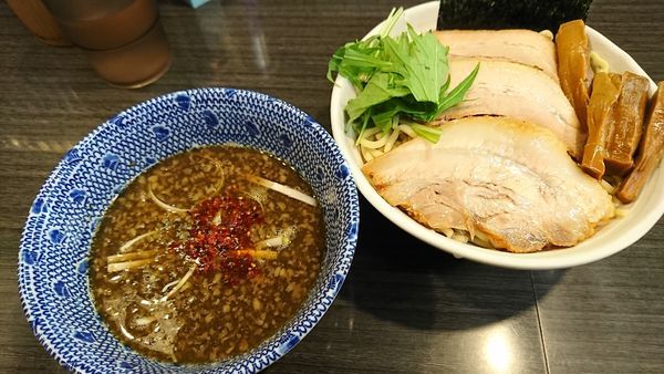 「正油つけ麺(小)800円」@ラーメンつけ麺 奔放の写真