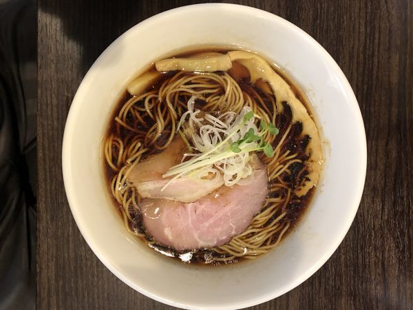 「醤油ラーメン」@かしわぎの写真