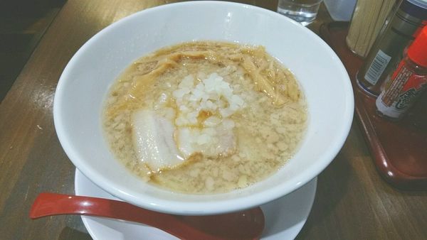「背脂中華そば_720円」@新潟発祥 なおじ 御茶ノ水店の写真