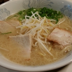 マルチョンラーメン 与次郎店の画像