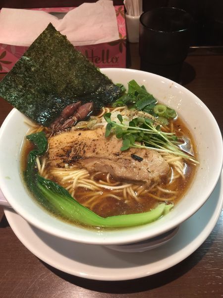 「店長オススメ魚ダシの中華そば」@山麺の写真