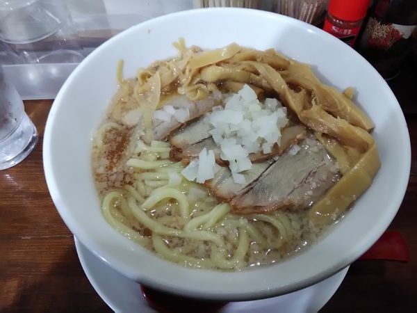 「背脂なおじらーめん大盛」@新潟発祥 なおじ 御茶ノ水店の写真