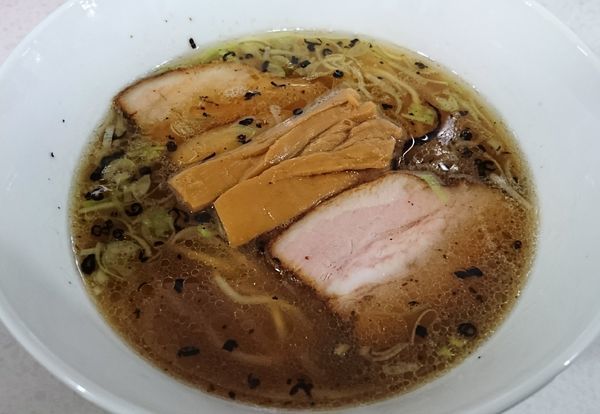 「焦がしねぎ油の生姜醤油そば ￥850」@ラーメン星印の写真