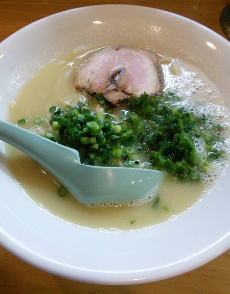 「鶏白湯　塩　７６０円」@麺場 鶏源 TORIGEN 黄金町店の写真