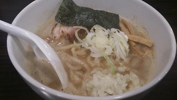 「濃厚らーめん」@麺屋 繁の写真