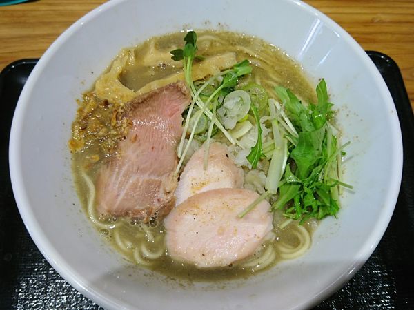 「【限定】塩煮干そば」@つけめん・らーめん・煮干そば 金狼の写真