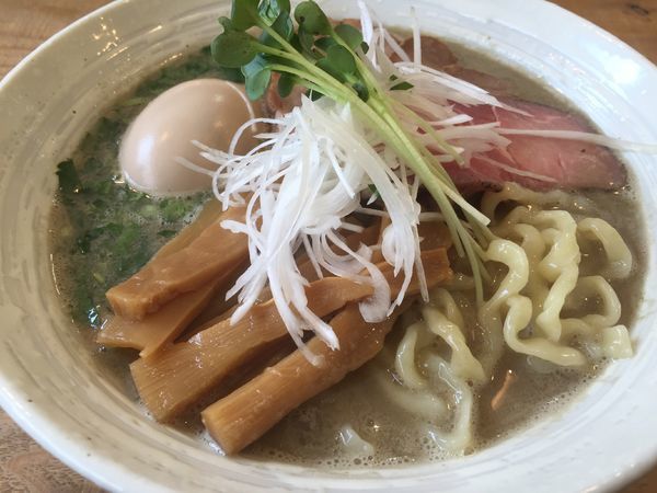 「潮らぁ麺 特製（1050円）」@The Noodles & Saloon Kiriyaの写真
