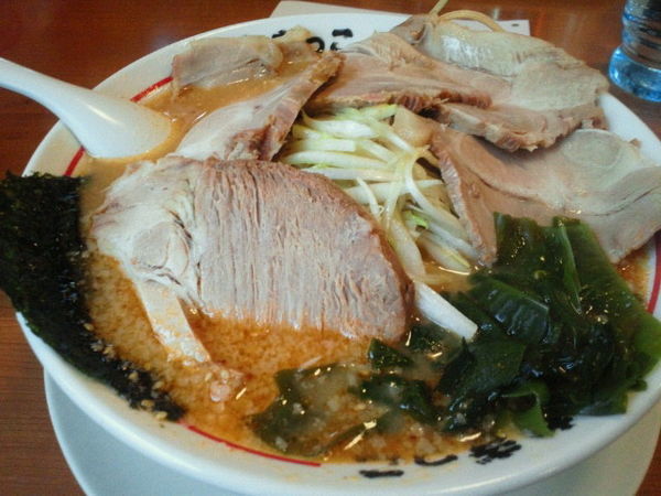 「ネギみそチャーシュー 930円、特製からし（大辛）100円」@ラーメンねぎっこ 北福島店の写真