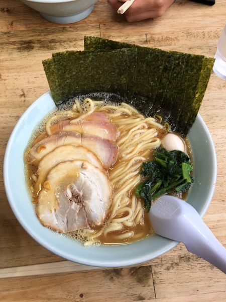 「チャーシュー麺 大盛り  海苔」@壱六家 大和店の写真