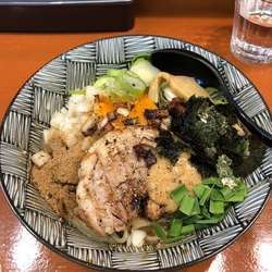 焦がし葱味噌まぜそば