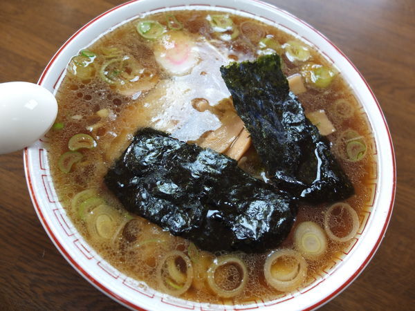 「中華そば大盛り」@伊勢屋 坂下店の写真