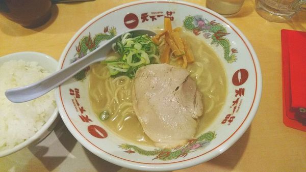 「中華そばランチ_770円」@天下一品 新宿西口店の写真