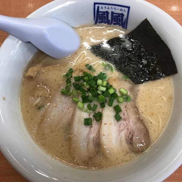「とんこつラーメン」@風風ラーメン 浦和道場店の写真