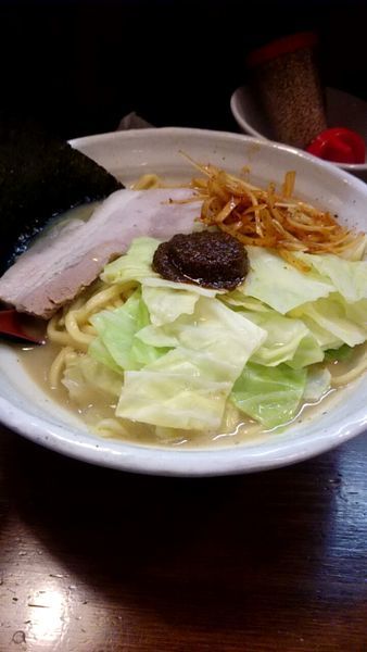 「熟成練り醤油ラーメン（７００円）」@『   』（無銘）の写真