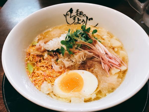 「鶏節極塩らーめん」@麺のようじの写真