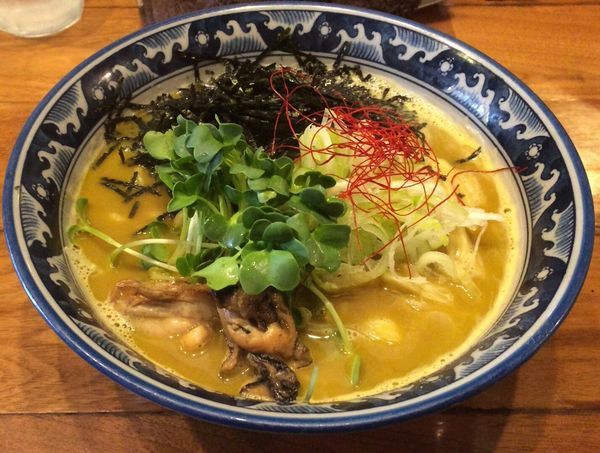 「牡蠣の拉麺」@麺や佐市の写真