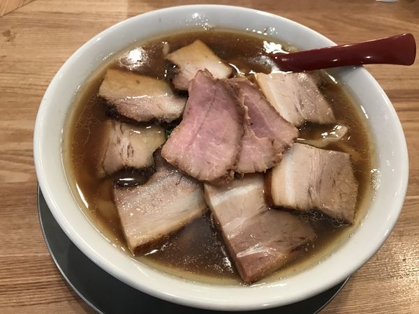 「喜多方煮干し肉そば」@麺や 七彩 八丁堀店の写真