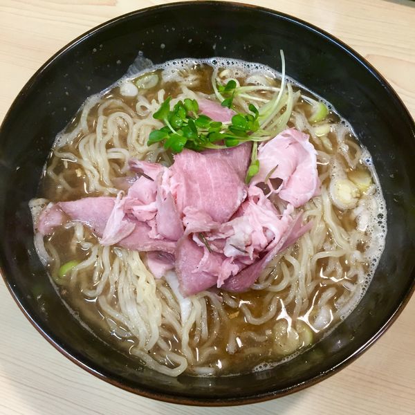 「煮干ラーメン 青 ￥600」@煮干ラーメンとローストビーフ パリ橋の写真