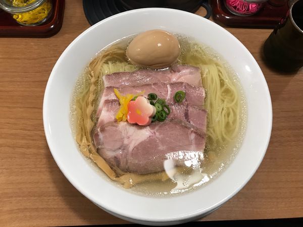 「鯛塩そば煮卵チャーシュー」@鯛塩そば 灯花 本店の写真