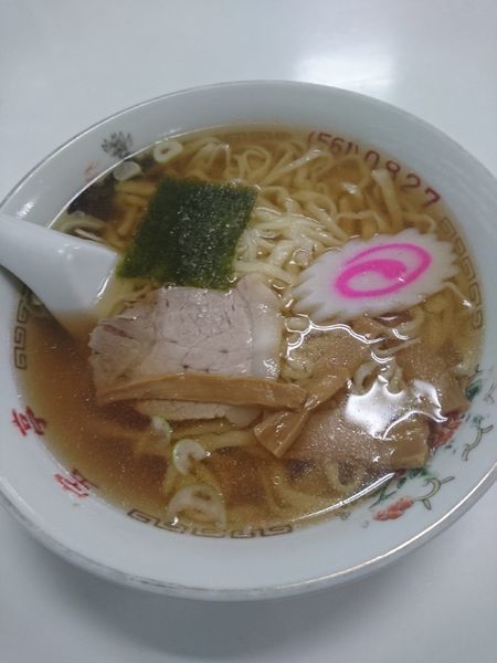 「らーめん 380円」@手打ちらーめん 宝亭の写真