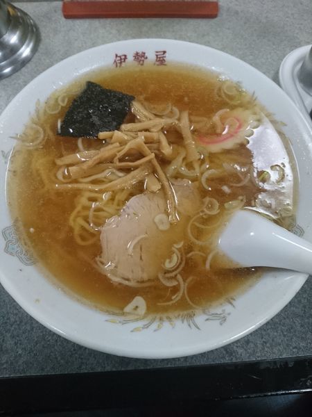 「らーめん 450円」@伊勢屋の写真