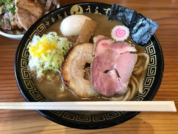 「味玉そば（並）＋チャーシューご飯」@中華蕎麦うゑずの写真