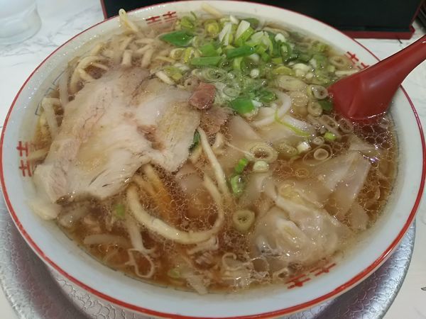 「【限定】どうずらあめん　：ワンタン３個　※クーポンで５００円」@丸一らあめんの写真