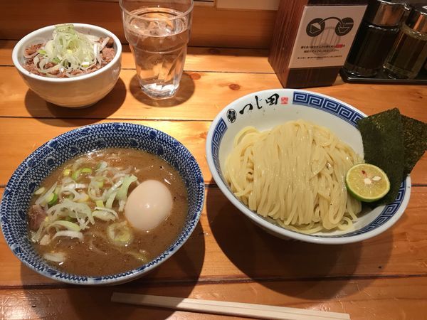「濃厚特製つけめん」@つじ田 飯田橋店の写真