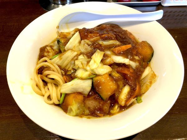 「【限定】スタミナ冷やしカレー味（800円）」@麺屋 天海の写真