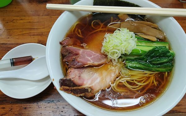 「醤油ラーメン + 麺中盛り ￥850」@らぁめん 夢の写真