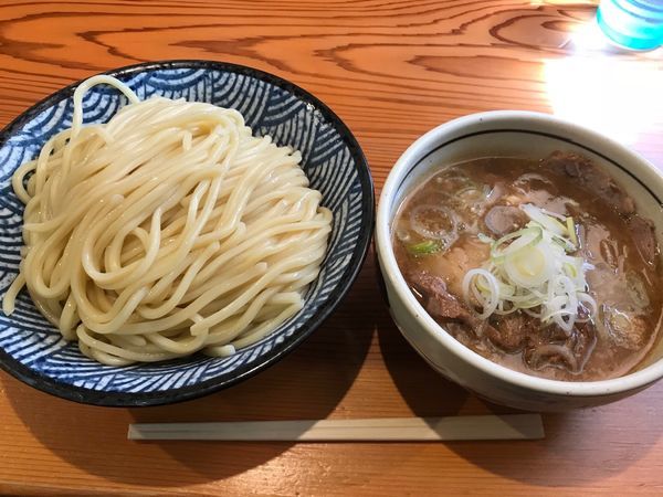 「つけチャーシュー醤油1,100円＋大盛100円」@麺 一直の写真