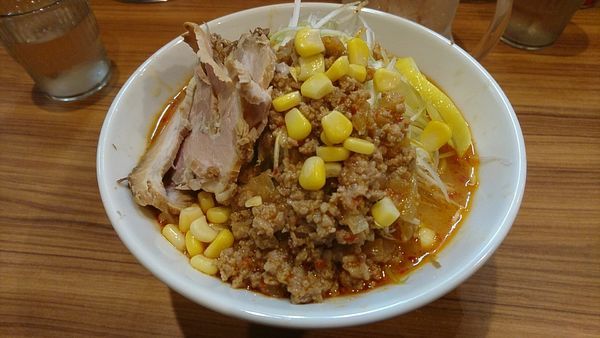「火山ラーメン　900円」@旭川らぁめん としまるの写真