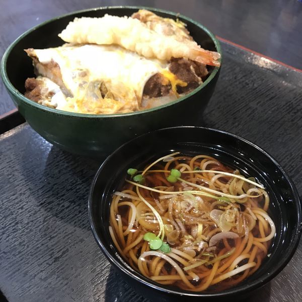 「ジャンボかつ丼（￥150）※＋海老天（クーポン）」@ゆで太郎 竹芝店の写真